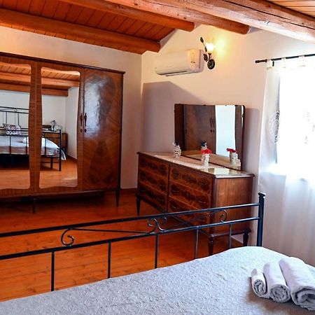 Casa Acqua Veccia Villa โนโต ภายนอก รูปภาพ