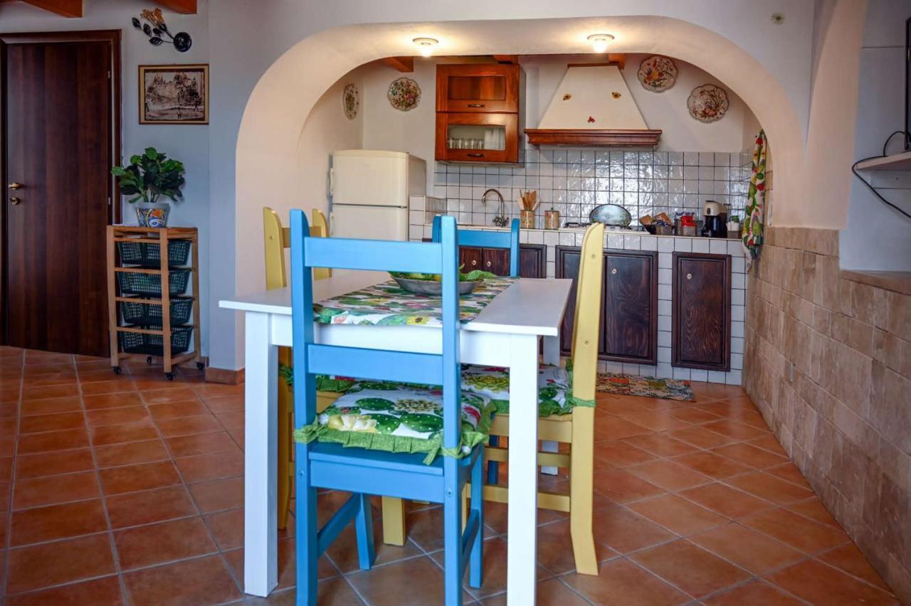 Casa Acqua Veccia Villa โนโต ภายนอก รูปภาพ