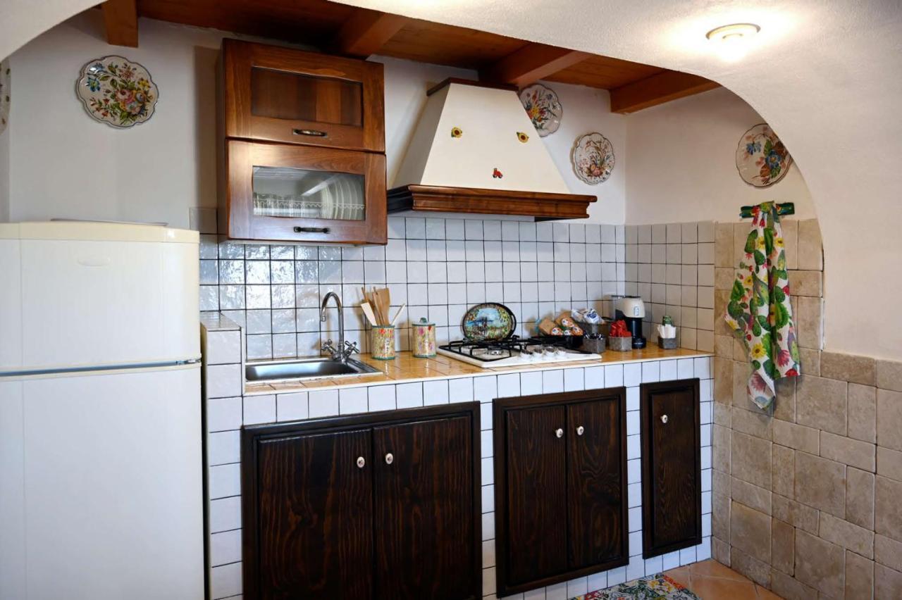 Casa Acqua Veccia Villa โนโต ภายนอก รูปภาพ